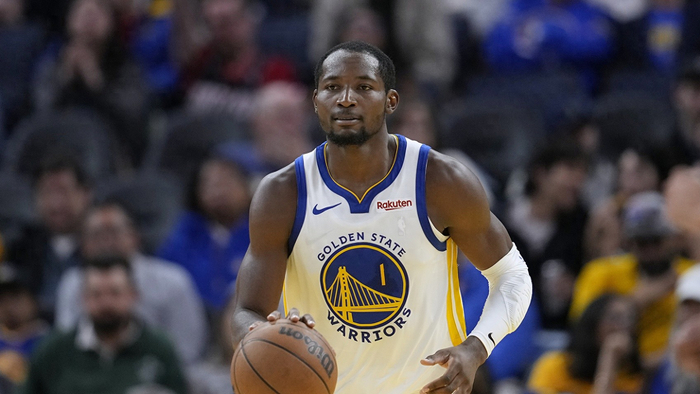 九游体育官网-包含关键时刻萨克拉门托国王备战国王杯，官宣签约细节曝光，更衣室稳定，团队化学反应显著的词条