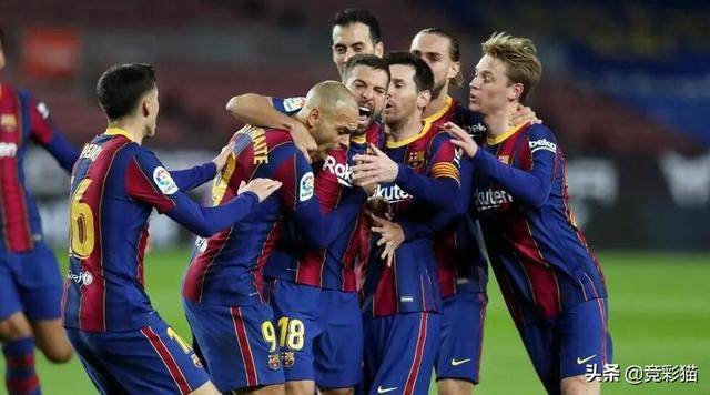 九游官网-包含今晨西甲焦点战，托特纳姆状态回暖，引发热议，轮换策略成焦点的词条